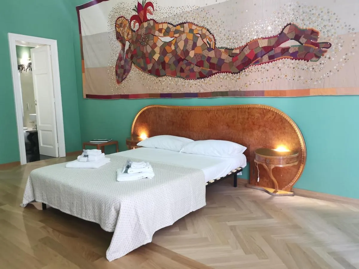 Speciale Tarshito Guesthouse Bari contacts