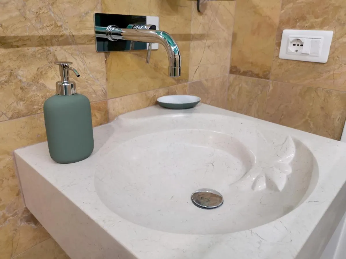 Apartment Speciale Tarshito Guesthouse Bari