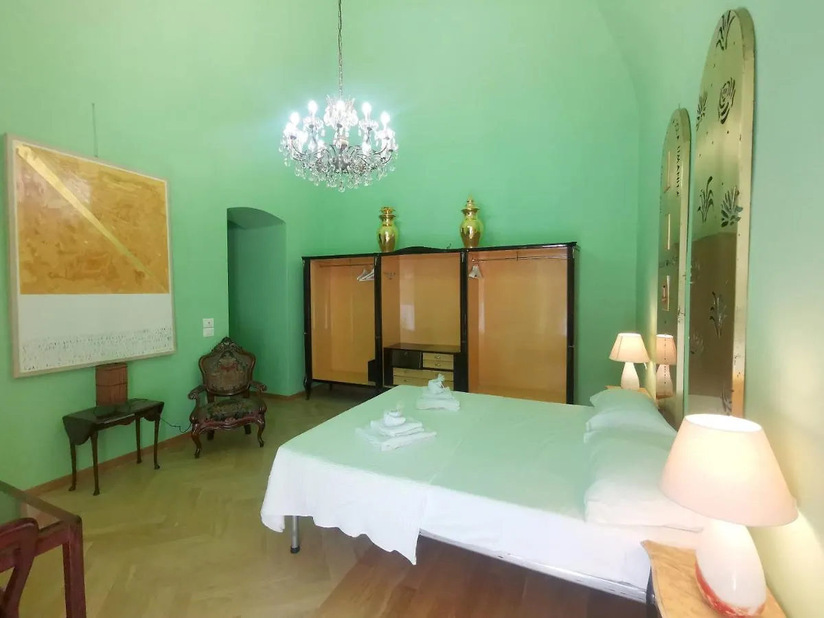 Speciale Tarshito Guesthouse Bari