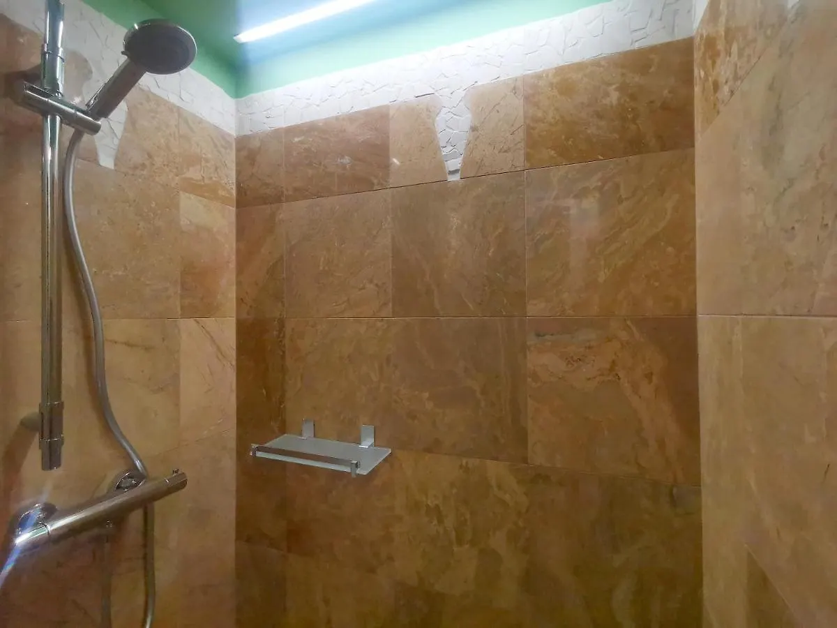 Apartment Speciale Tarshito Guesthouse Bari